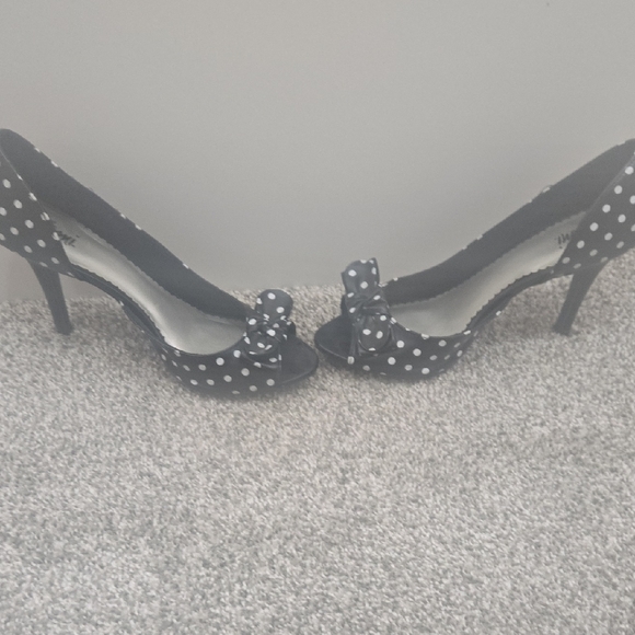 Polka Dot Peep Toe Heels - Picture 1 of 3